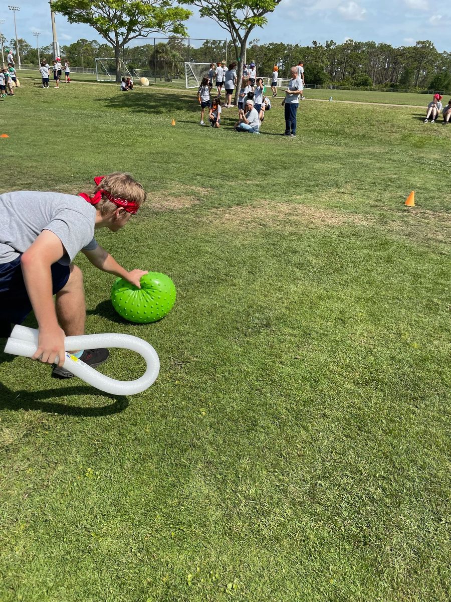 Field Day at Englewood Christian School, photo 7 of 10